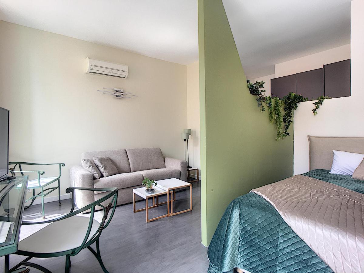 Palais Gioffredo Place Massena ニース エクステリア 写真
